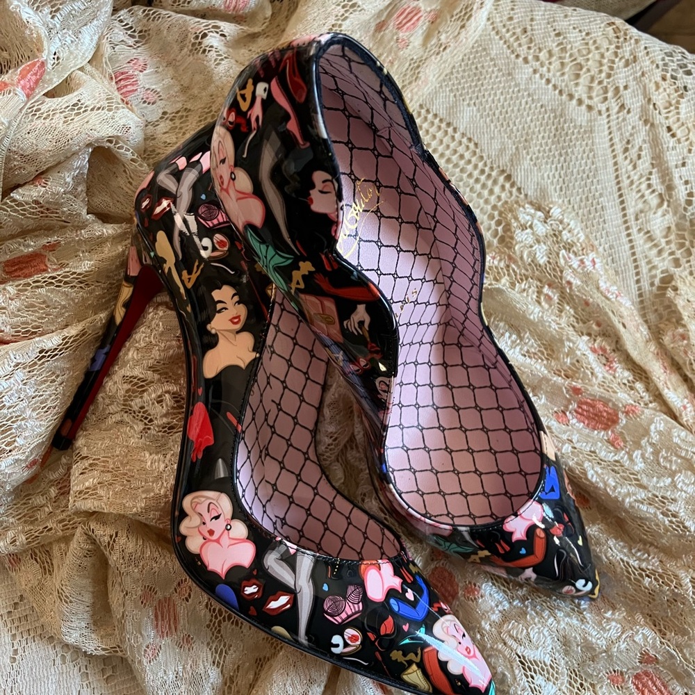 Christian louboutin heels - Picture 1 of 8